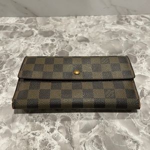 Louis Vuitton Checkered Wallet - Brown and Black